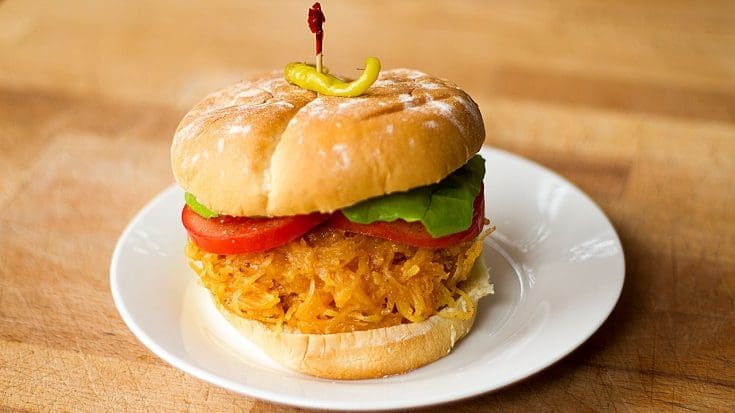 Sandwich à la courge spaghetti BBQ