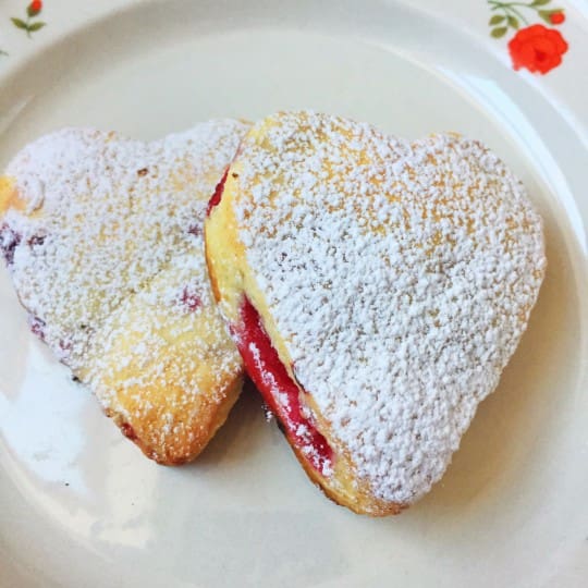 Mini scones aux framboises