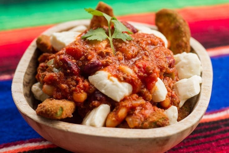 Poutine au chili et frites d’avocats